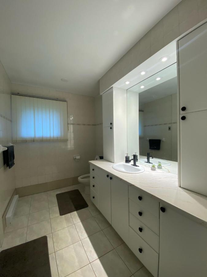 Private Room Lakeview House- Westmount Moncton Exterior foto