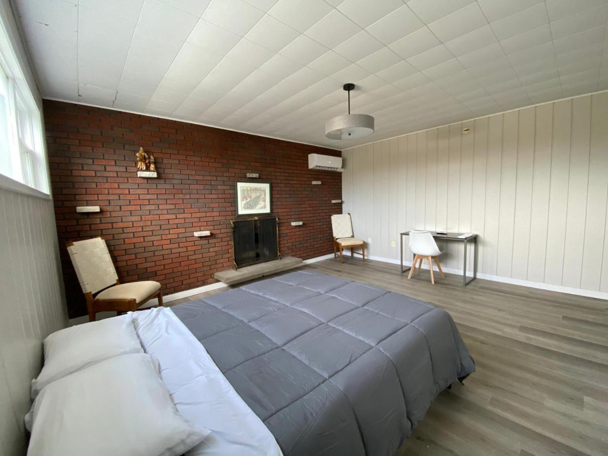 Private Room Lakeview House- Westmount Moncton Exterior foto